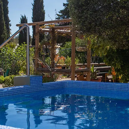 Apartament Farm Olive, Casa Bougainvillea *