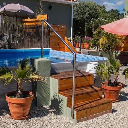 Appartement Farm Olive, Casa Bougainvillea *