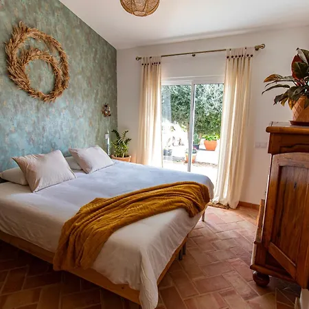 Apartment Farm Olive, Casa Bougainvillea