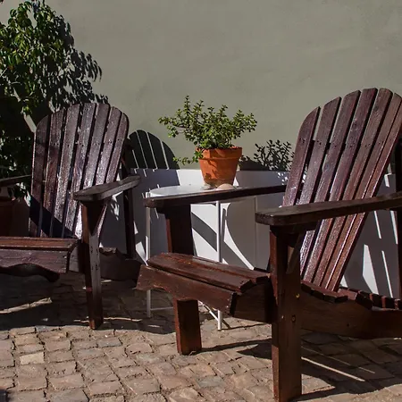 Farm Olive, Casa Bougainvillea